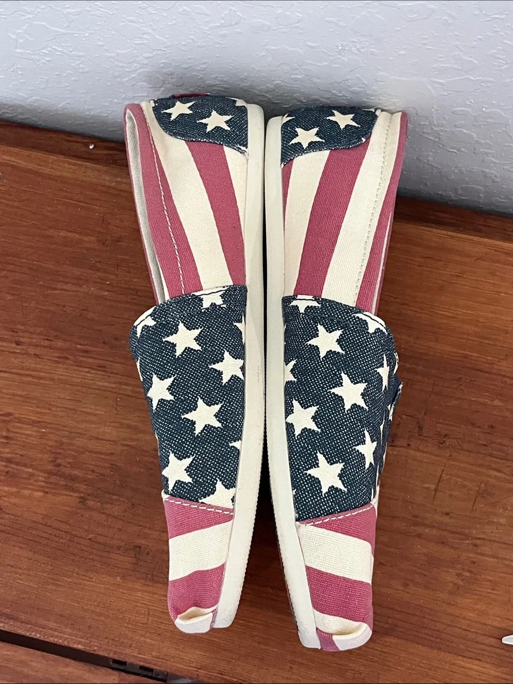 Skechers BOBS Flag Print Slip-On Memory Foam Canvas in Red, White & Blue